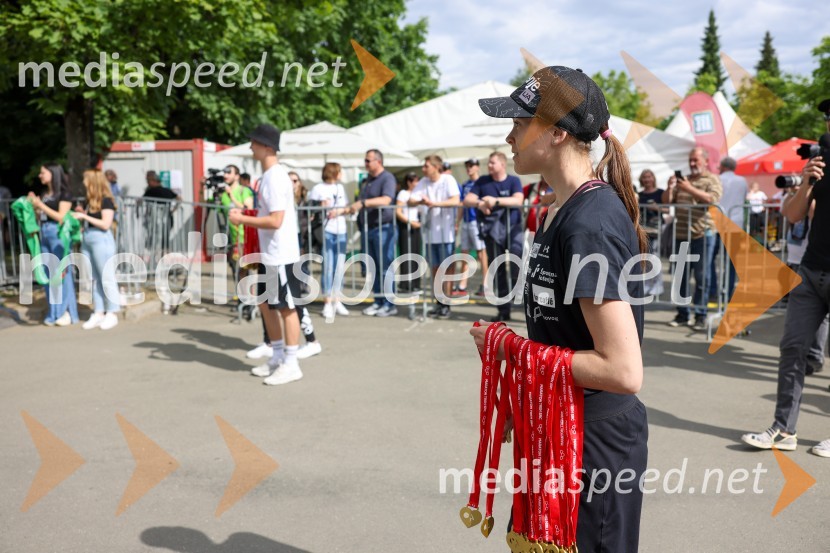  Urša Bogataj, smučarska skakalka40. Maraton treh src