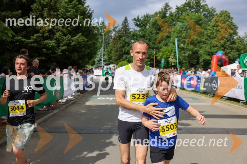  Damjan Božič;  Gal Božič40. Maraton treh src