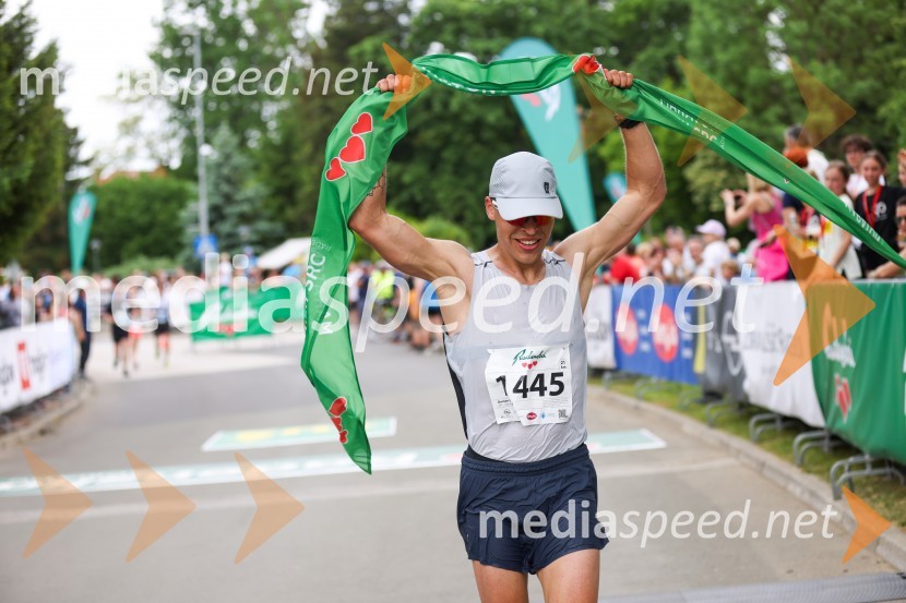  Domen Dornik40. Maraton treh src