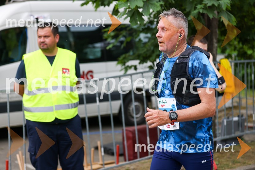  Bojan Požar, novinar40. Maraton treh src