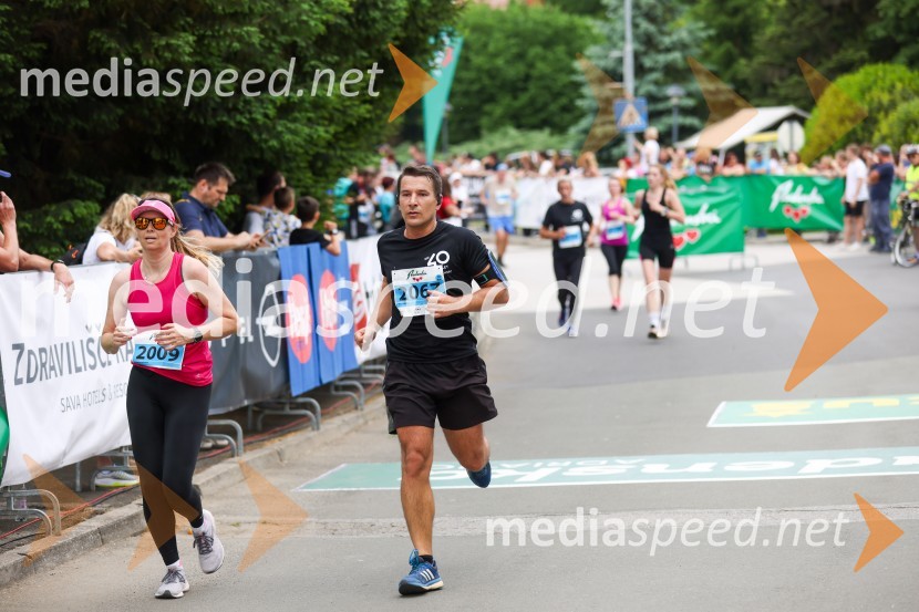  Andreja Hodošček;  Mitja Kaučič40. Maraton treh src