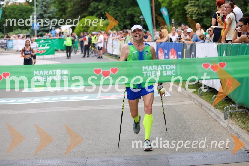  Karl Petelinšek, 1. mesto, Nordijska hoja - moški F, 42. Maraton treh src40. Maraton treh src