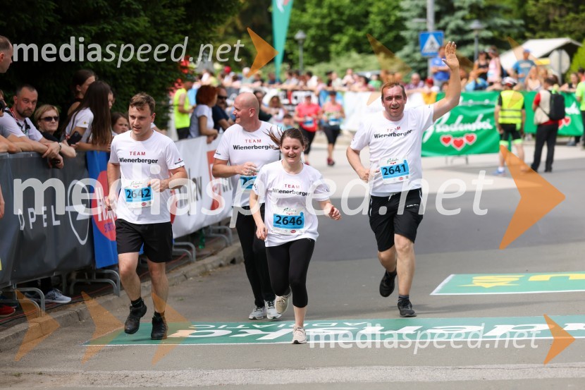  Arsen Zelenjak;  Anja Miško;  Janko Kosi40. Maraton treh src
