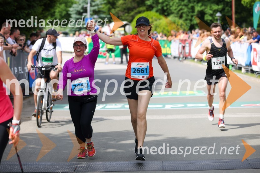  Barbara Obolnar;  Mojca Pleško40. Maraton treh src