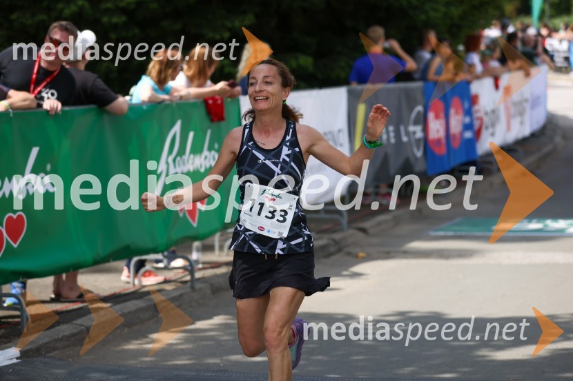  Katja  Donko40. Maraton treh src