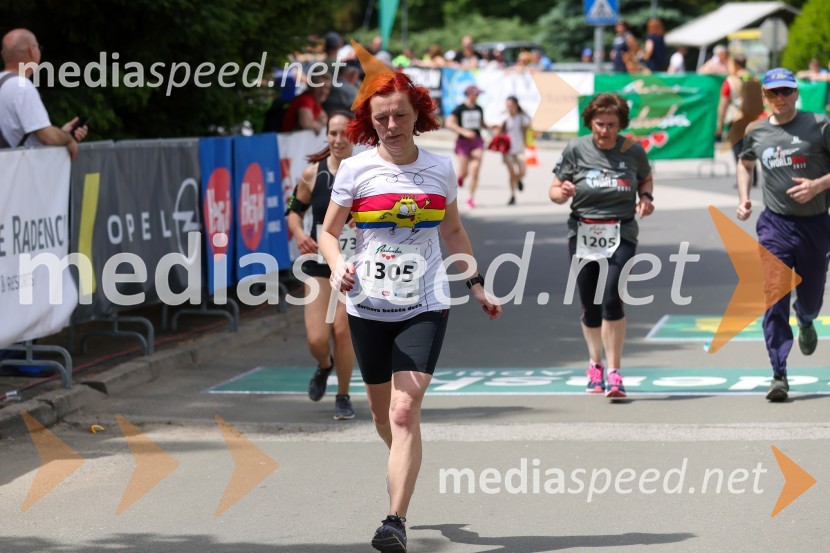  Klaudija Gider40. Maraton treh src