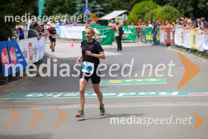  Maja Mitrovic40. Maraton treh src