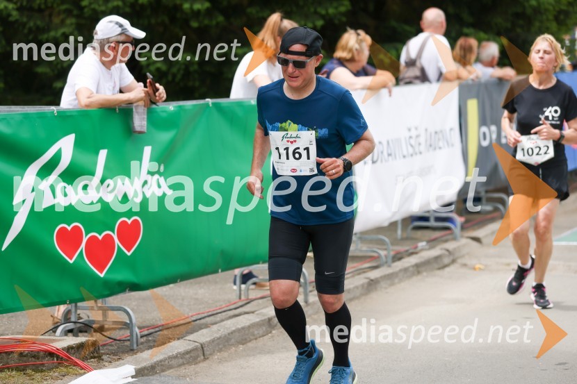  Bogdan Kukovec,  poslovni manager, Elementum d.o.o40. Maraton treh src