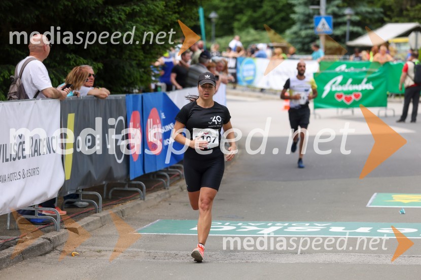  Ana Hauptman40. Maraton treh src