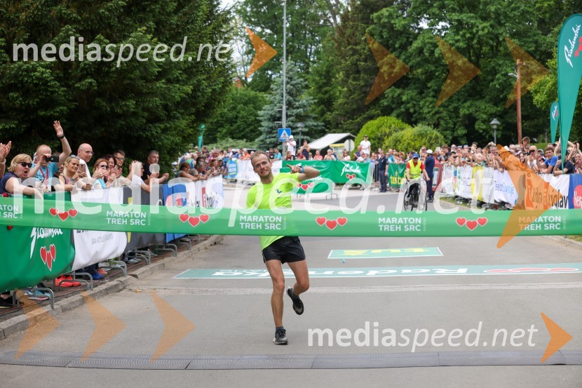  Janez Mulej, slovenski prvak v maratonu40. Maraton treh src