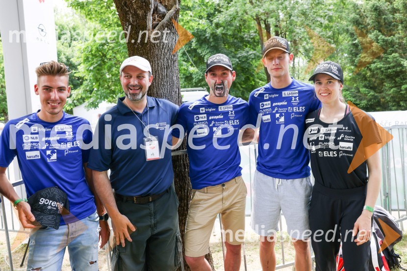  Timi Zajc, smučarski skakalec;  ... ;  Domen Prevc, smučarski skakalec;  Žiga  Jelar, smučarski skakalec;  Urša Bogataj, smučarska skakalka40. Maraton treh src