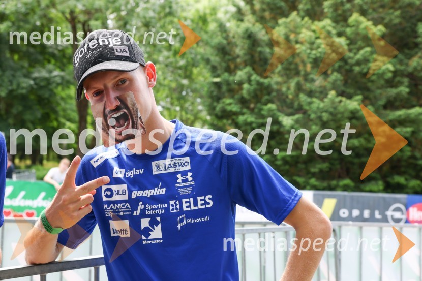  Žiga Jelar, smučarski skakalec40. Maraton treh src