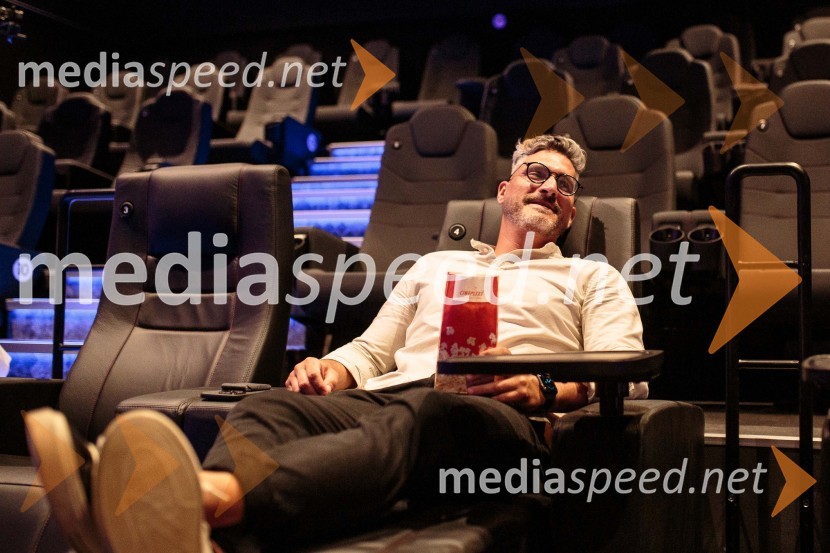  Jan Macarol, urednik, City MagazineSvečana otvoritev Cineplexx - Ljubljana Rudnik