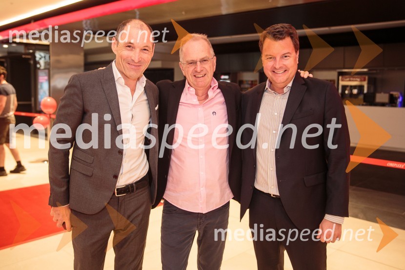  Markus Pinggera, managment, Supernova Avstrija;  Christian Langhammer, CEO Cineplexx International; mag. Christof  Papousek, finančni direktor in sopartner družbe Cineplexx InternationalSvečana otvoritev Cineplexx - Ljubljana Rudnik