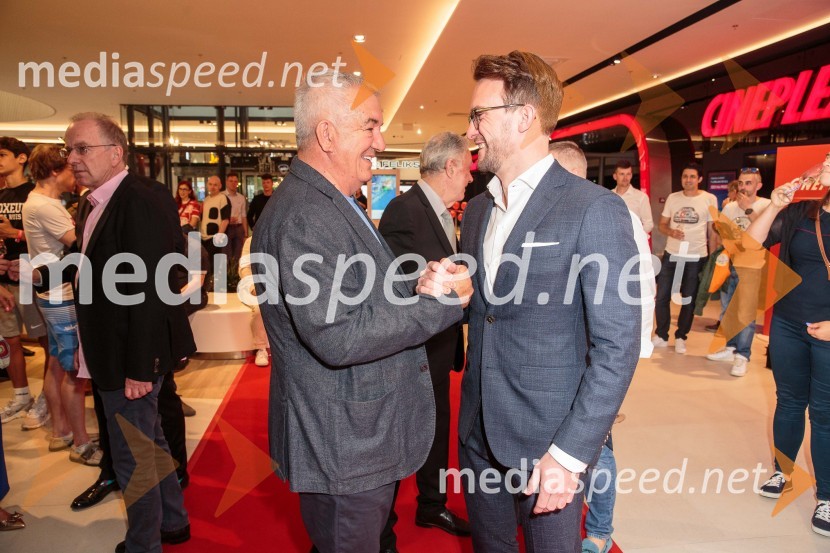  ... ;  Lucas Langhammer, direktor podjetja Cineplexx v SlovenijiSvečana otvoritev Cineplexx - Ljubljana Rudnik