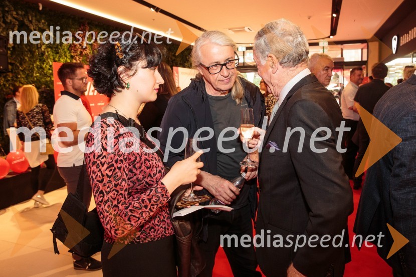  ... ; mag. Marcel Štefančič ml., filmski kritik, publicist in TV voditelj;  ... Svečana otvoritev Cineplexx - Ljubljana Rudnik