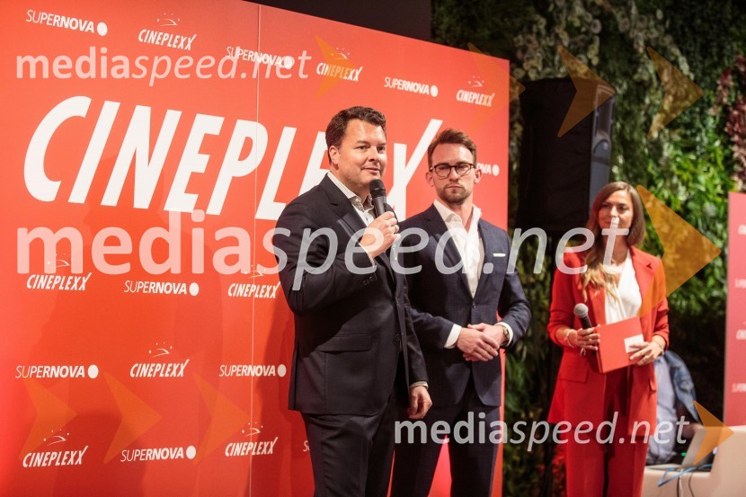 mag. Christof  Papousek, finančni direktor in sopartner družbe Cineplexx International;  Lucas Langhammer, direktor podjetja Cineplexx v SlovenijiSvečana otvoritev Cineplexx - Ljubljana Rudnik