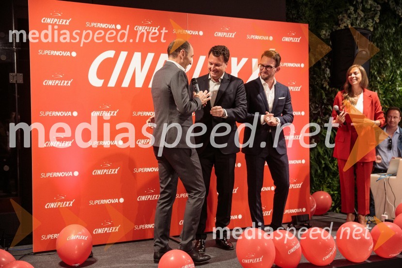  Markus Pinggera, managment, Supernova Avstrija; mag. Christof  Papousek, finančni direktor in sopartner družbe Cineplexx International;  Lucas Langhammer, direktor podjetja Cineplexx v SlovenijiSvečana otvoritev Cineplexx - Ljubljana Rudnik
