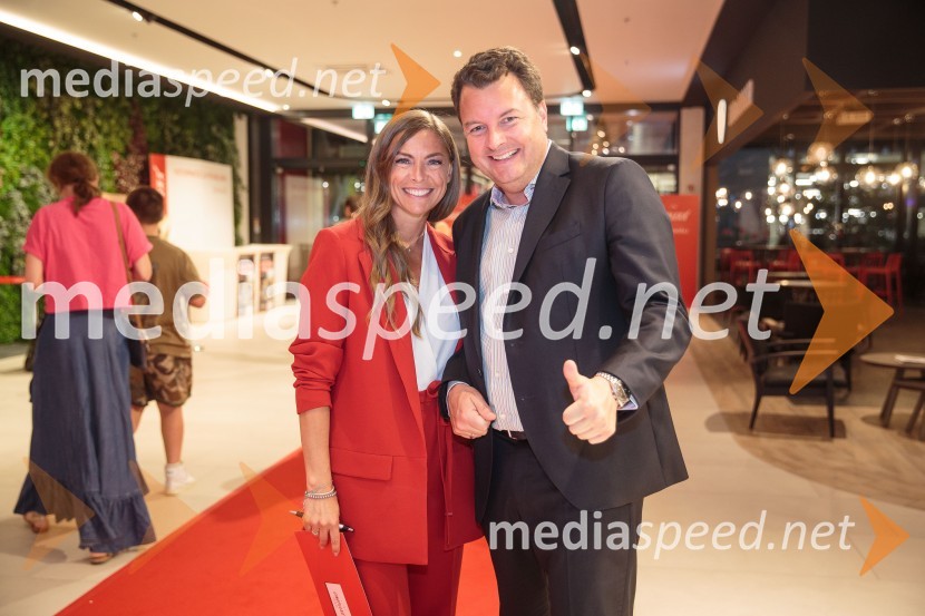  ... ; mag. Christof  Papousek, finančni direktor in sopartner družbe Cineplexx InternationalSvečana otvoritev Cineplexx - Ljubljana Rudnik