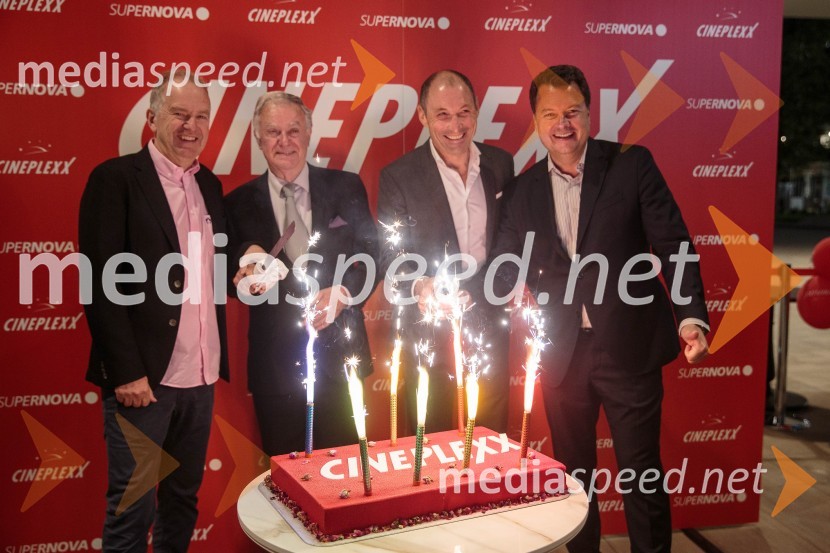  Christian Langhammer, CEO Cineplexx International;  Enver Hadžiabdić , direktor družbe Cineplexx;  Markus Pinggera, managment, Supernova Avstrija; mag. Christof  Papousek, finančni direktor in sopartner družbe Cineplexx InternationalSvečana otvoritev Cineplexx - Ljubljana Rudnik
