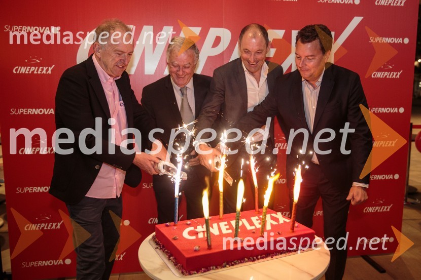  Christian Langhammer, CEO Cineplexx International;  Enver Hadžiabdić , direktor družbe Cineplexx;  Markus Pinggera, managment, Supernova Avstrija; mag. Christof  Papousek, finančni direktor in sopartner družbe Cineplexx InternationalSvečana otvoritev Cineplexx - Ljubljana Rudnik