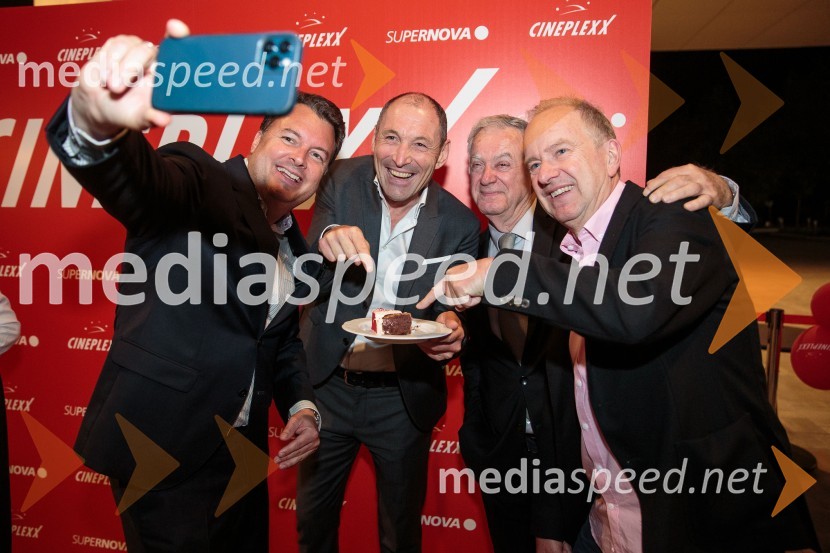 mag. Christof  Papousek, finančni direktor in sopartner družbe Cineplexx International;  Markus Pinggera, managment, Supernova Avstrija;  Enver Hadžiabdić , direktor družbe Cineplexx;  Christian Langhammer, CEO Cineplexx InternationalSvečana otvoritev Cineplexx - Ljubljana Rudnik