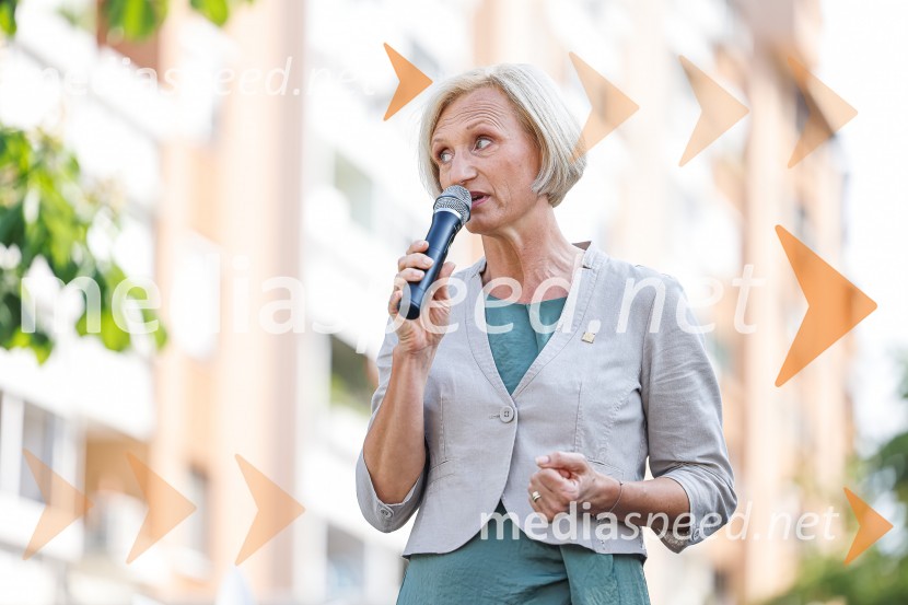  Mateja Šmid, direktorica Ljudske univerze KranjParada učenja Ljudske univerze Kranj 2022