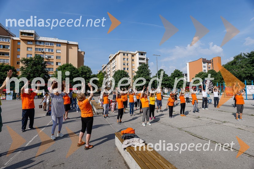 Vadba 1000 gibov, Društvo šola zdravjaParada učenja Ljudske univerze Kranj 2022