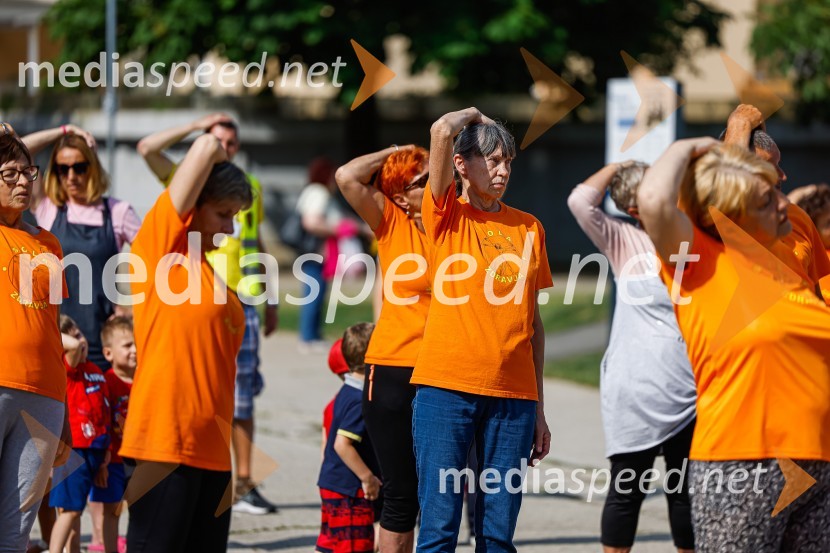 Vadba 1000 gibov, Društvo šola zdravjaParada učenja Ljudske univerze Kranj 2022