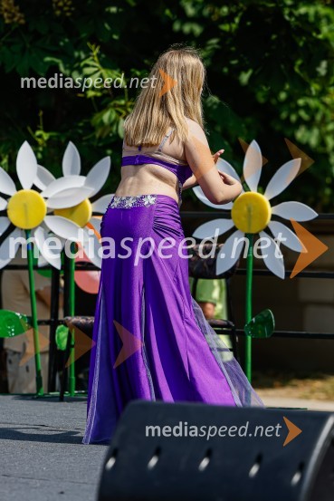 Otroška in mladinska skupina LeyliParada učenja Ljudske univerze Kranj 2022