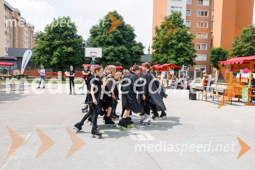 Drsalno kotalkarski klub Triglav KranjParada učenja Ljudske univerze Kranj 2022