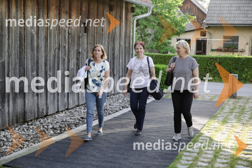 ISKRIVO V ŽIVO - Miha Šalehar v pogovoru z Natašo Štefe