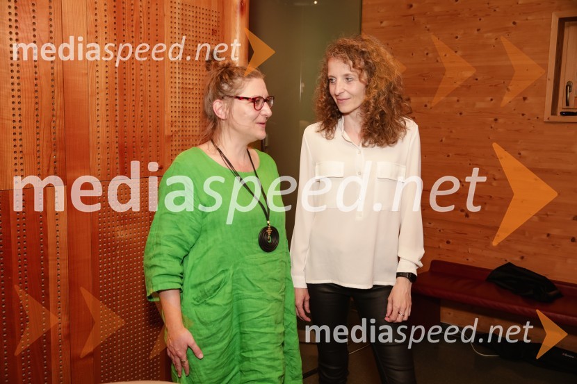  Nataša Štefe, novinarka, voditeljica, Val 202;  ... ISKRIVO V ŽIVO - Miha Šalehar v pogovoru z Natašo Štefe