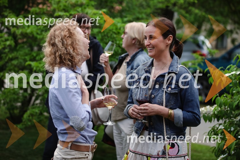 ISKRIVO V ŽIVO - Miha Šalehar v pogovoru z Natašo Štefe