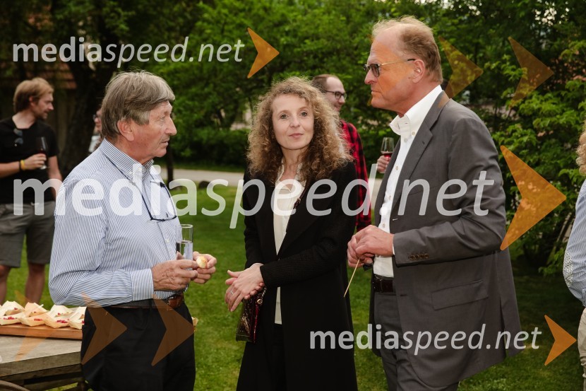  ... ;  ... ;  Janez  Škrabec, direktor Riko d.o.o., predsednik Slovensko-ruskega poslovnega sveta, častni konzul BelorusijeISKRIVO V ŽIVO - Miha Šalehar v pogovoru z Natašo Štefe