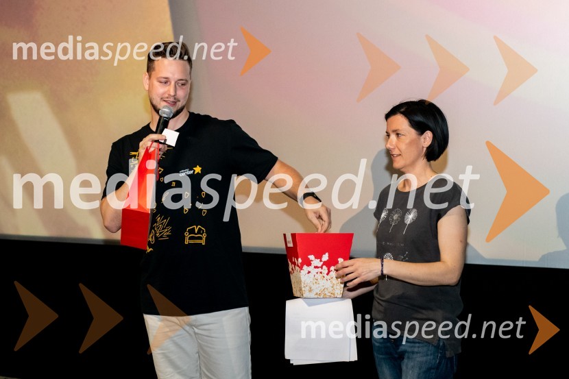  Alen Podlesnik, moderator, radio Center;  ... Cineplexx - Ljubljana Rudnik odprl svoja vrata