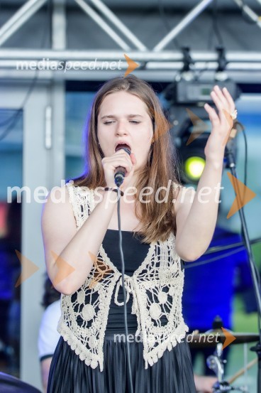  Klara Klasinc, pevka, GroovocadoMaribox, 5. rojstni dan