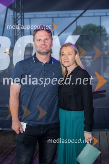  Tomaž Krajnc, SŠGT Maribor;  Martina KrajncMaribox, 5. rojstni dan