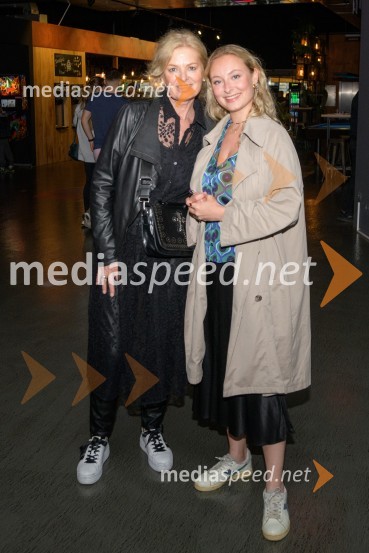  Berni Popelar Lesjak;  Zala LesjakMaribox, 5. rojstni dan