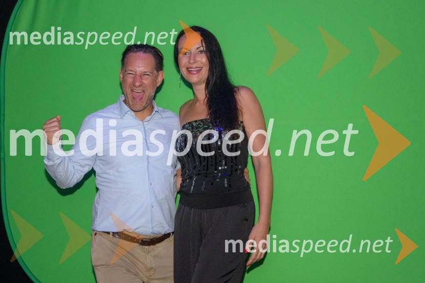  John Denhof, predsednik uprave NKBM;  Melita PipušMaribox, 5. rojstni dan