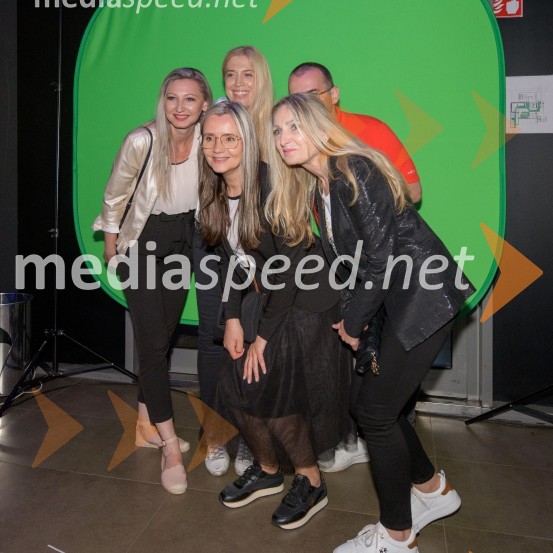  ... ;  Duška  Žolger, Pepermint PR;  Janja Gajšek, profesorica psihologije;  Stanka Hrga, managerka, JTI;  Alan Kavčič, predstavnik za odnose z javnostmi SNG MariborMaribox, 5. rojstni dan