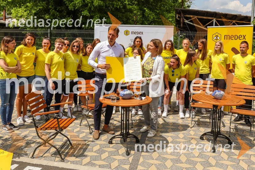 Bee the change, trajnostni dogodek, Medex