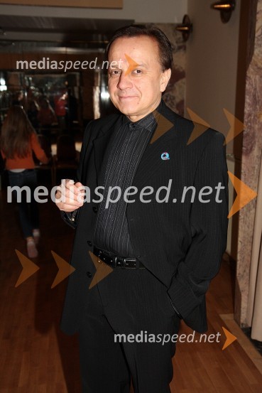 Marko VodnikPostaja, ples z zgodbo