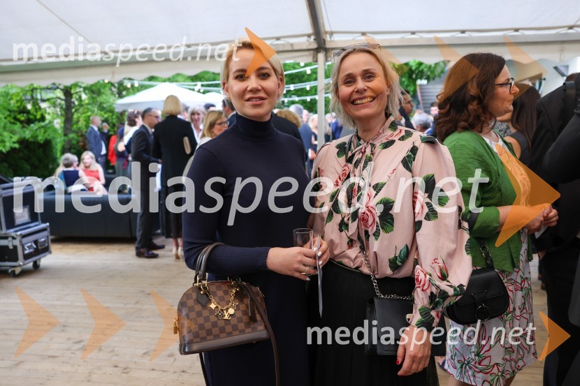  Eva Srebrnjak;  Petra Aršič, Urad predsednika Republike SlovenijeKraljičina rojstnodnevna zabava v rezidenci Britanskega veleposlaništva