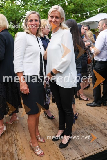  Andreja Černič Anžur , izvršna direktorica Zavoda MEPI ;  Lucija ŽivecKraljičina rojstnodnevna zabava v rezidenci Britanskega veleposlaništva