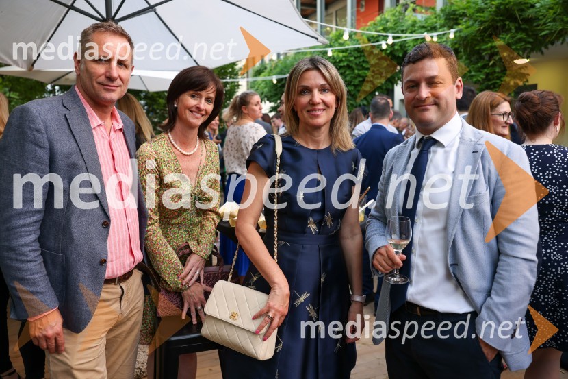  ... ;  ... ;  Barbara Uranjek, direktorica, Britansko-slovenska gospodarska zbornica;  ... Kraljičina rojstnodnevna zabava v rezidenci Britanskega veleposlaništva