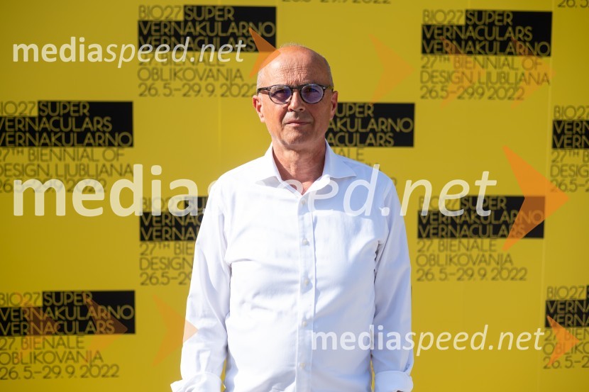  Bogo Zupančič, direktor, Muzej za arhitekturo in oblikovanjeOdprtje 27. bienala oblikovanja, Muzej za arhitekturo in oblikovanje