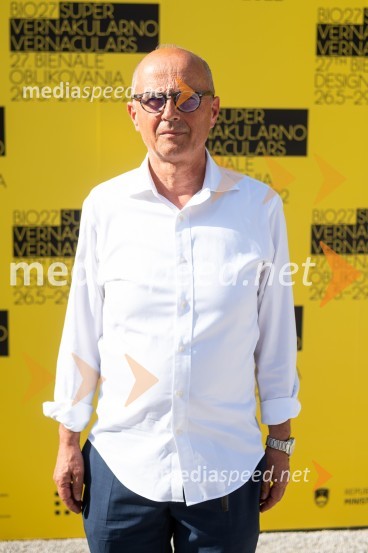  Bogo Zupančič, direktor, Muzej za arhitekturo in oblikovanjeOdprtje 27. bienala oblikovanja, Muzej za arhitekturo in oblikovanje