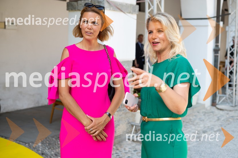  Nataša Gerič Pal, Evitel;  Nataša Celec, vodja marketinga in PR, MAOOdprtje 27. bienala oblikovanja, Muzej za arhitekturo in oblikovanje