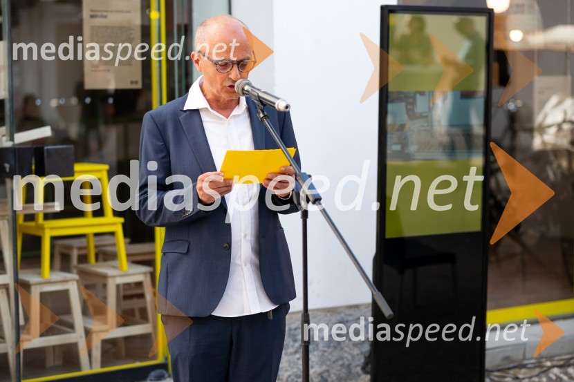  Bogo Zupančič, direktor, Muzej za arhitekturo in oblikovanjeOdprtje 27. bienala oblikovanja, Muzej za arhitekturo in oblikovanje